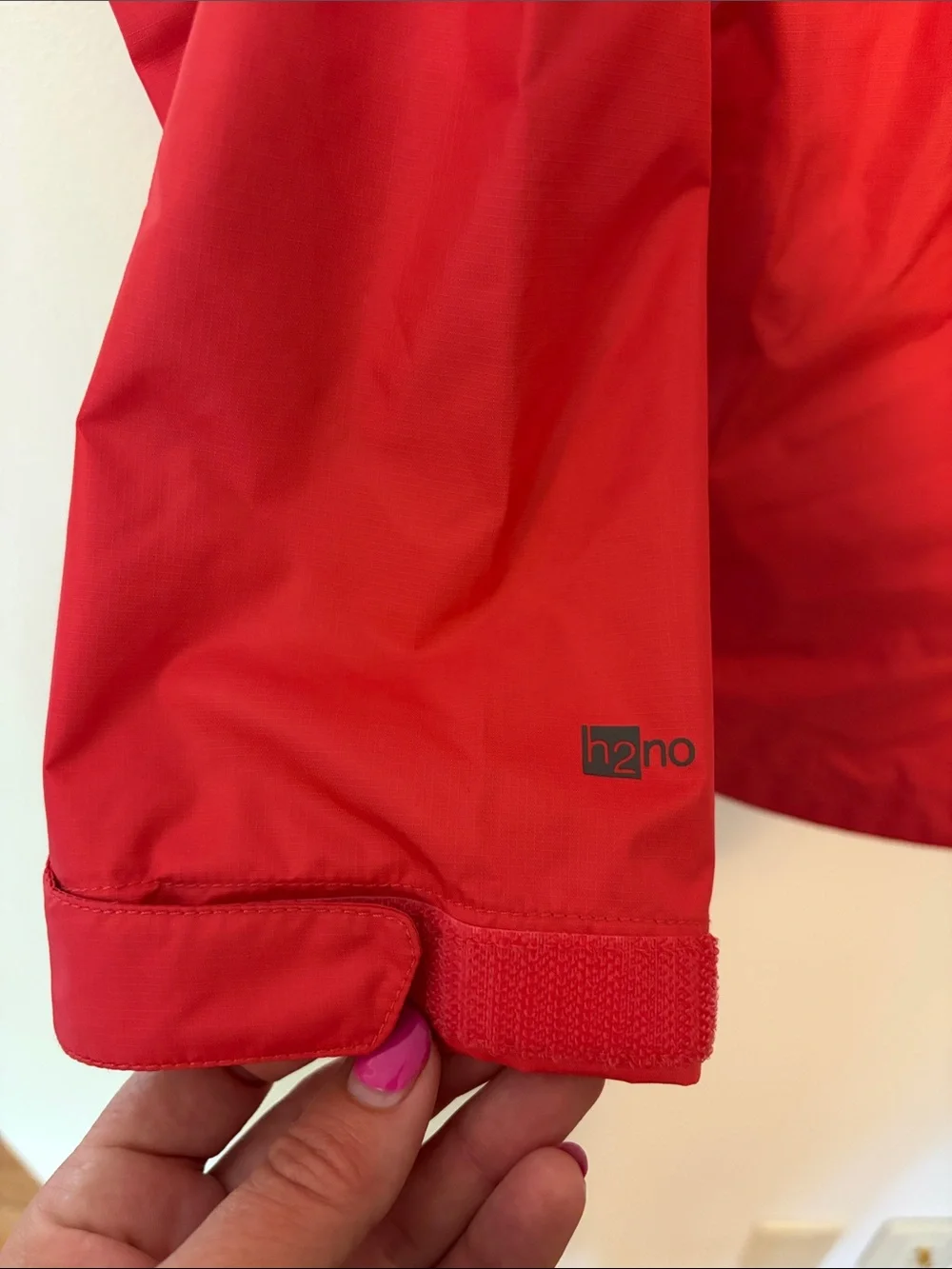 Patagonia Coral Pink lightweight rain Jacket